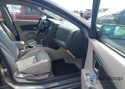 2007 Cadillac Cts Standard z USA, uszkodzony, nr VIN 1G6DM57T870158814